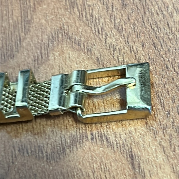 Givenchy Rare Vintage Heart Lock and Key Bracelet - Picture 5 of 12